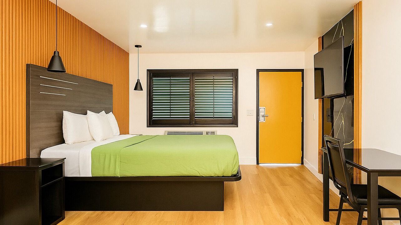 Photo of Bedroom in Azusa