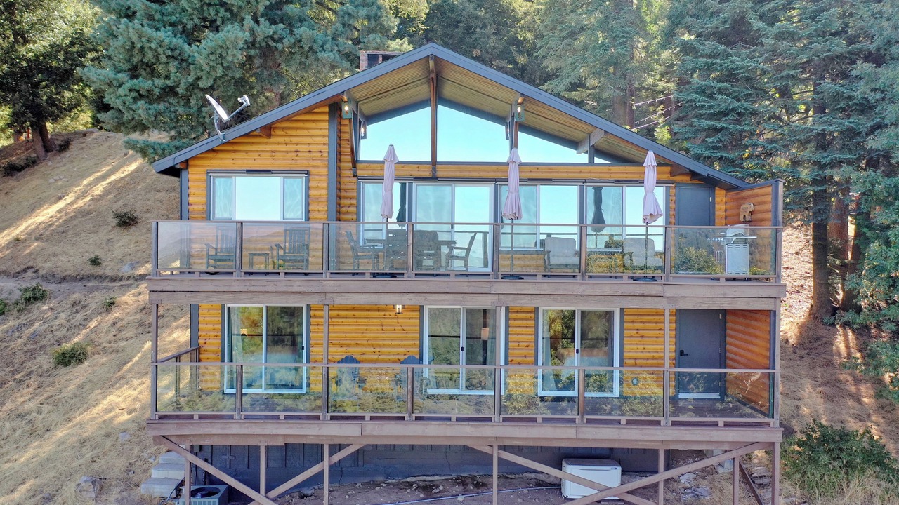Photo of Outdoor in Crestline