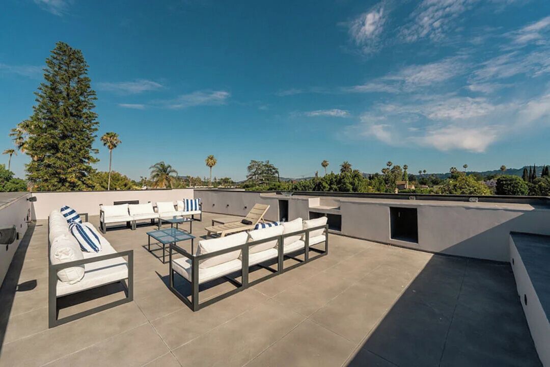 Photo of Outdoor in Sherman Oaks