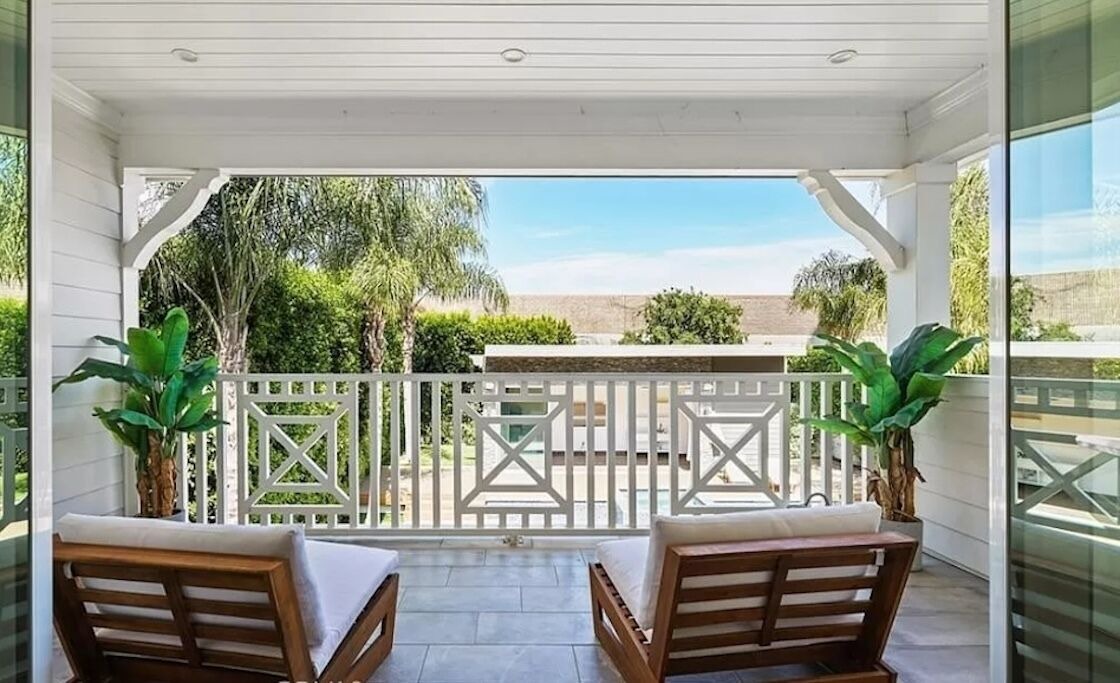 Photo of Patio Balcony in Valley Village