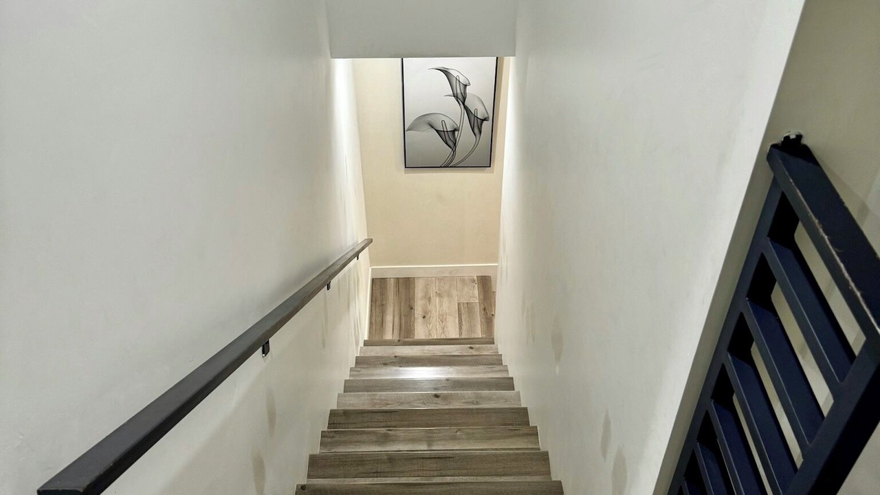Photo of Livingroom in East Hollywood