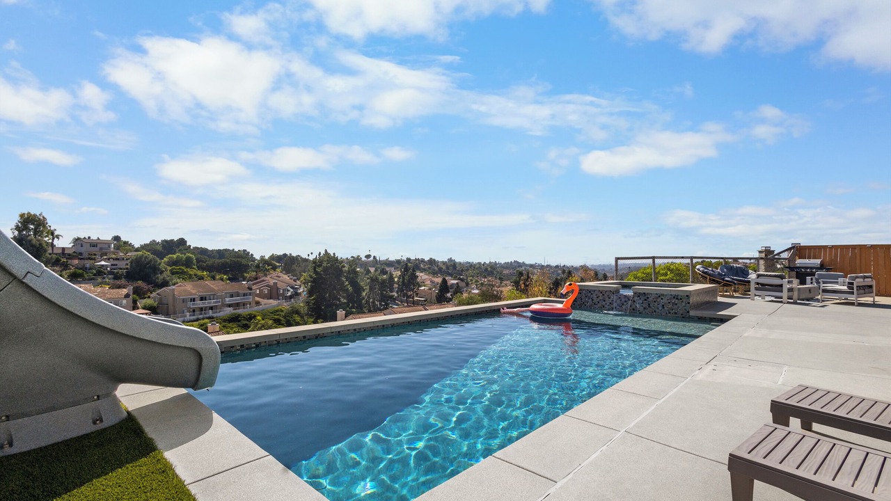 Photo of Outdoor in Eastlake