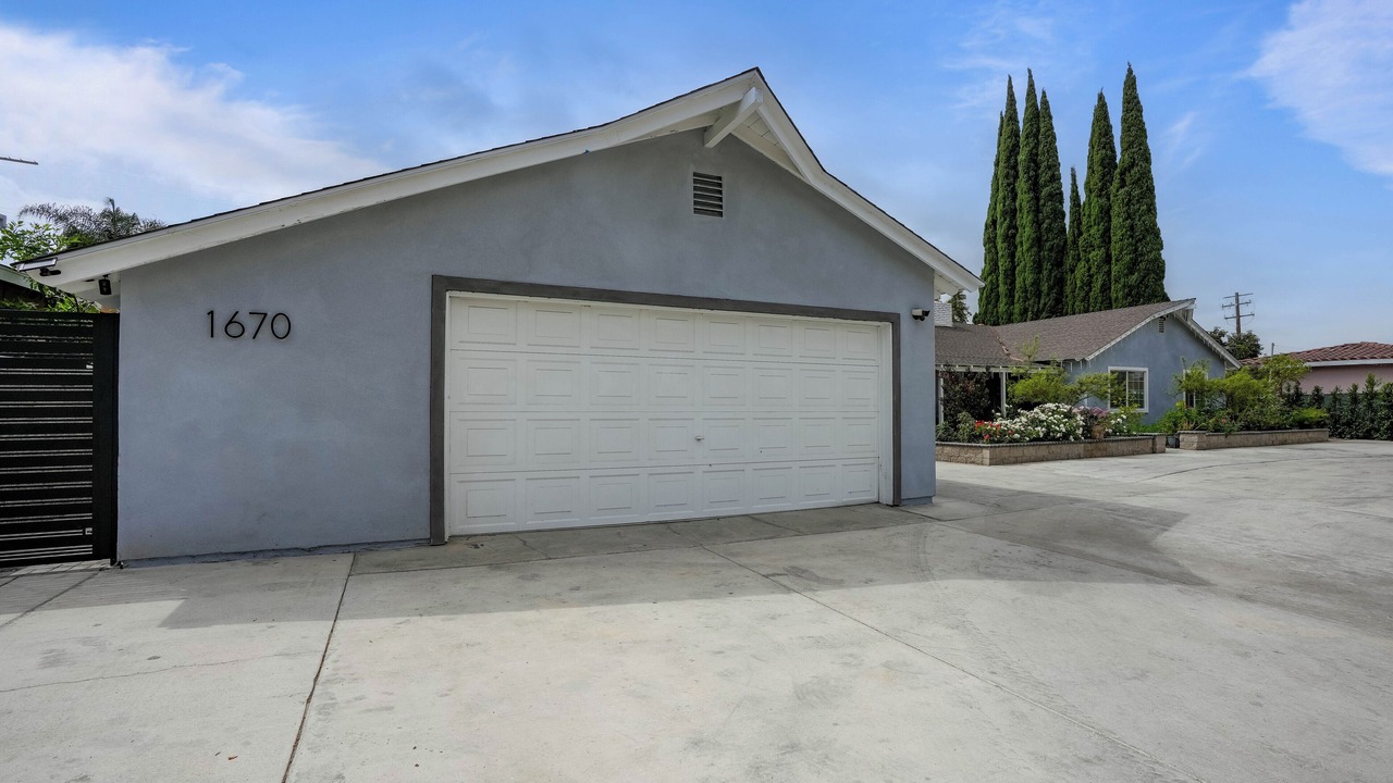 Photo of Outdoor in Hermosa Village