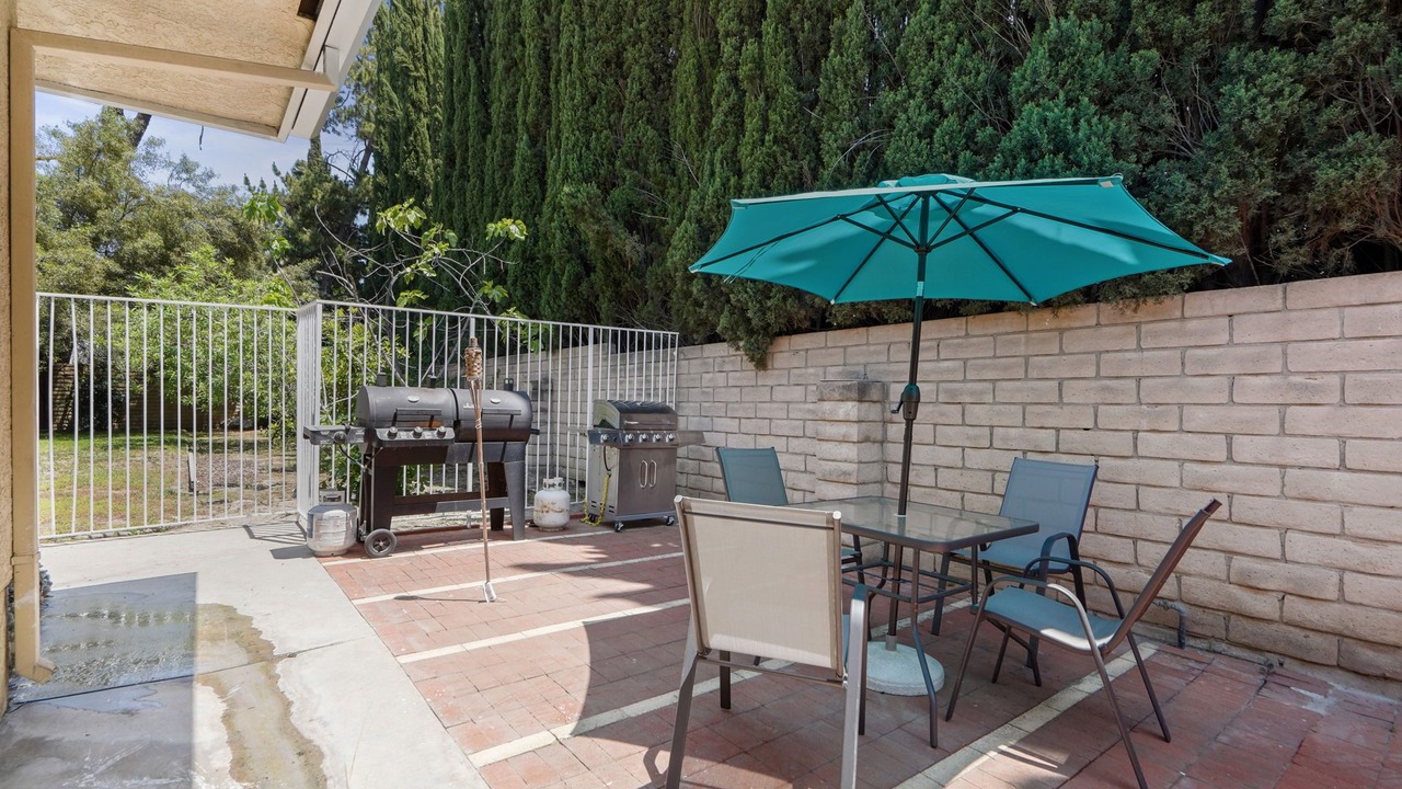 Photo of Outdoor in Porter Ranch