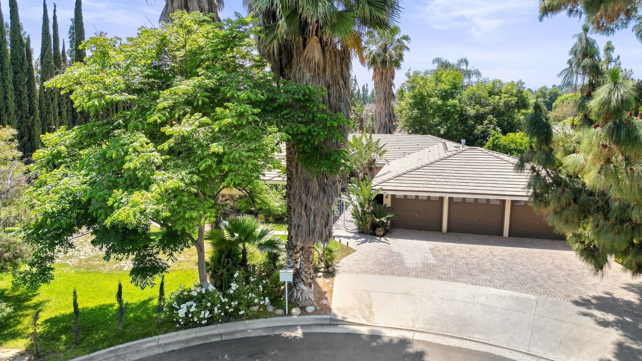 Photo of Outdoor in Porter Ranch
