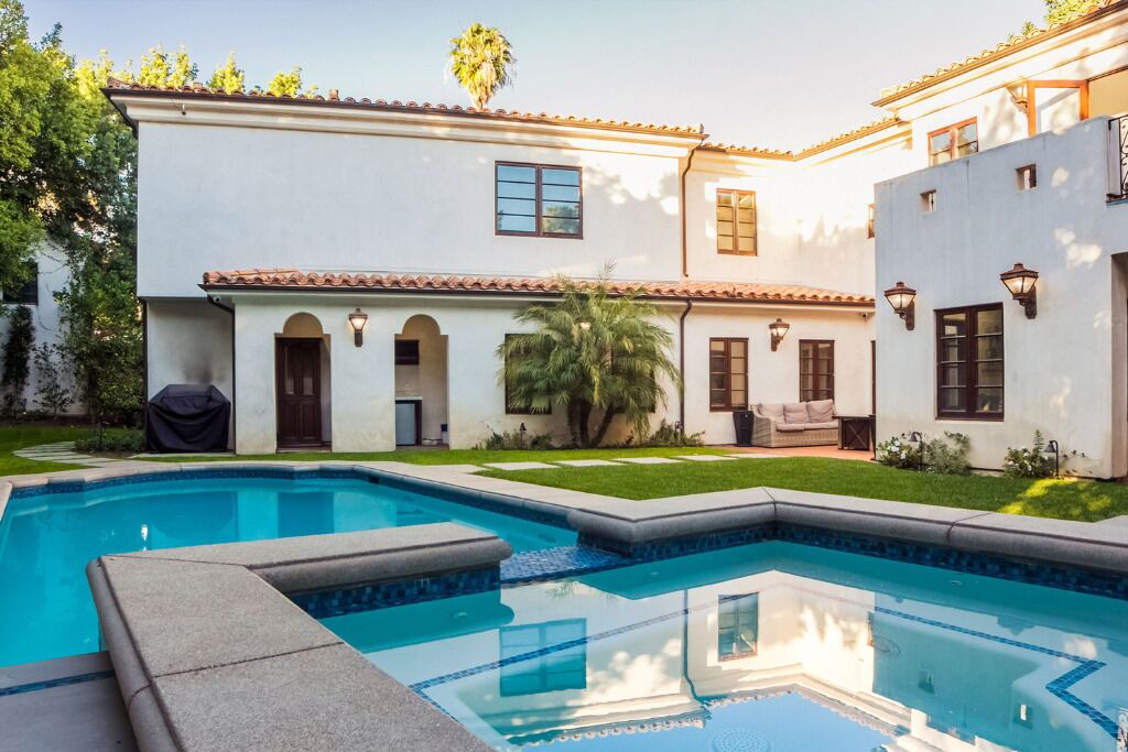 Photo of Outdoor in Hollywood Hills