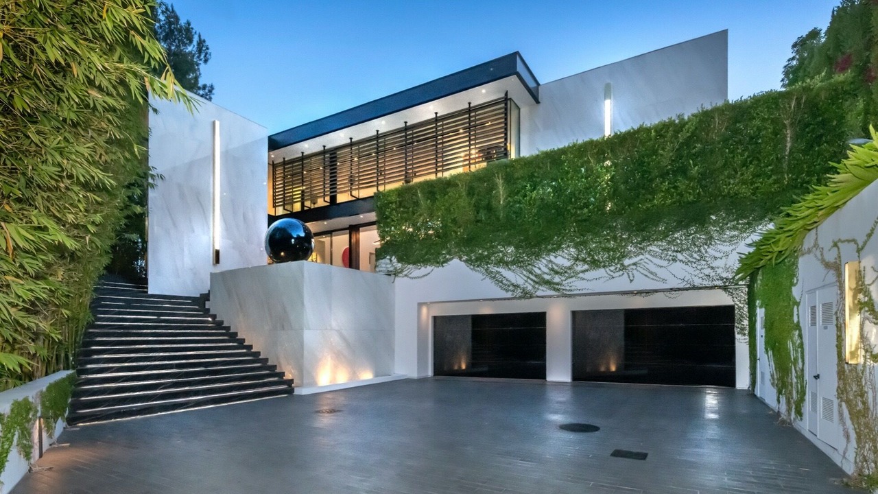 Photo of Outdoor in West Hollywood