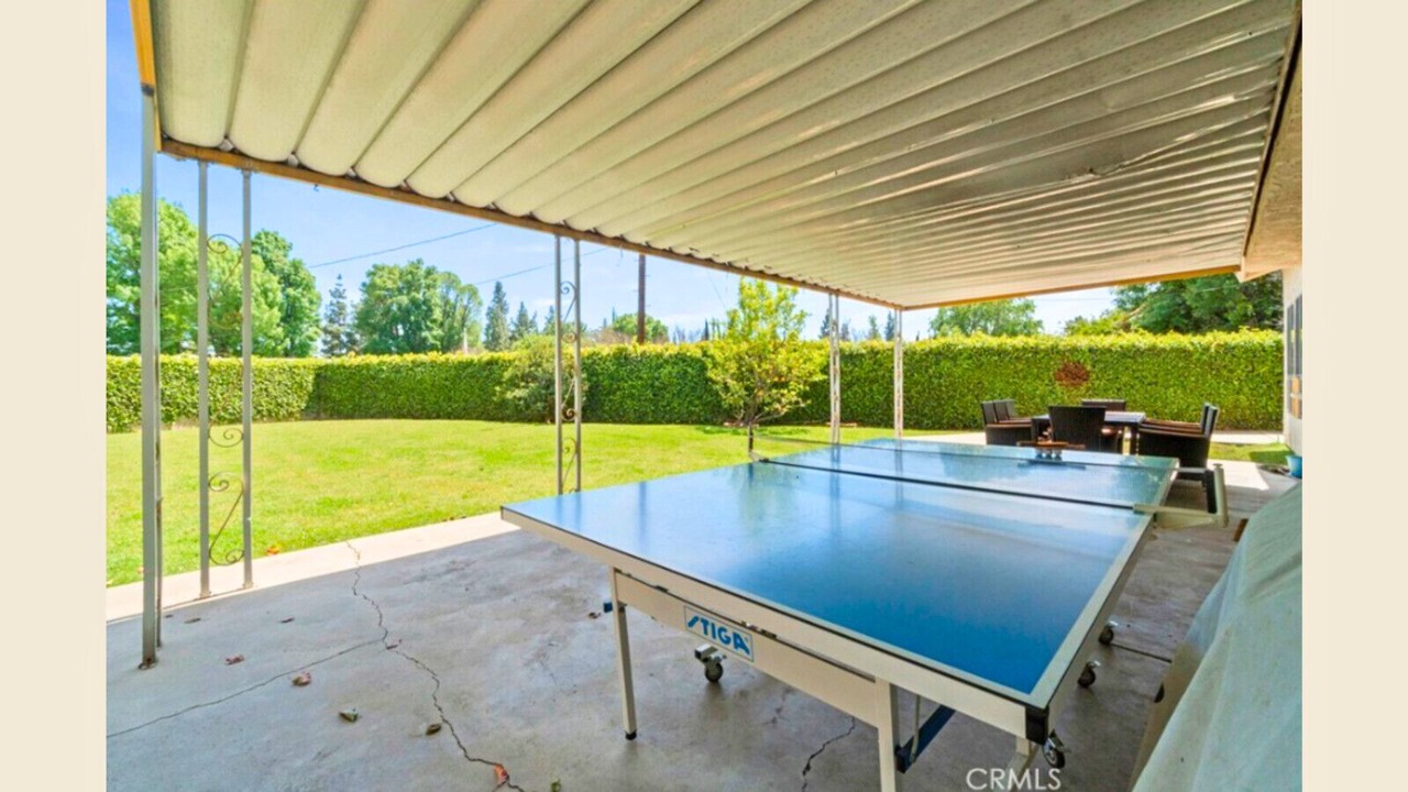Photo of Outdoor in Canoga Park