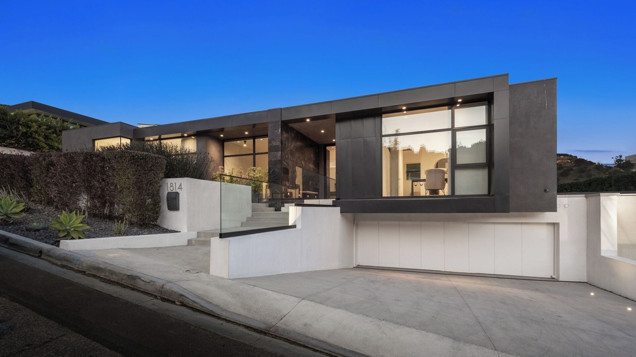 Photo of Outdoor in Trousdale Estates