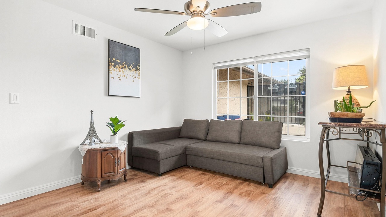 Photo of Livingroom in Bonita