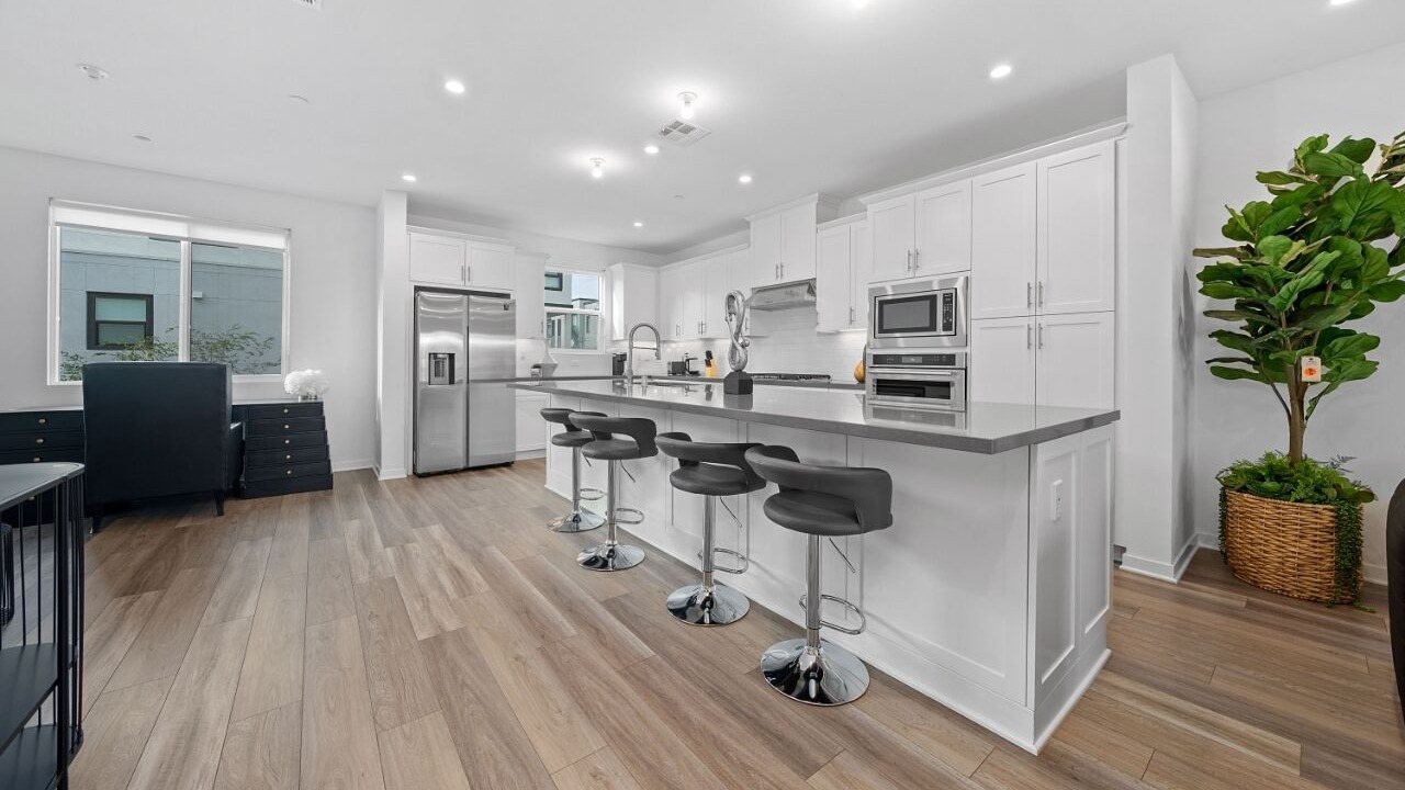 Photo of Kitchen in Irvine Business Complex