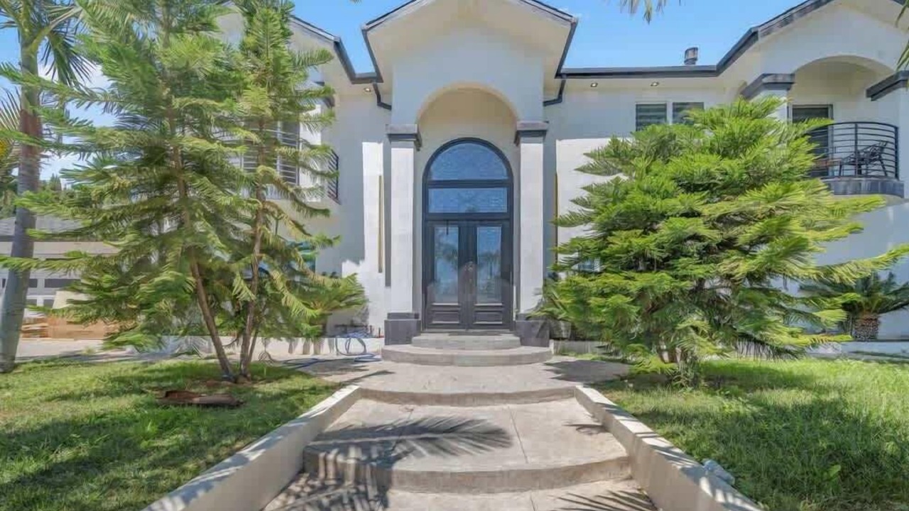 Photo of Outdoor in Granada Hills North