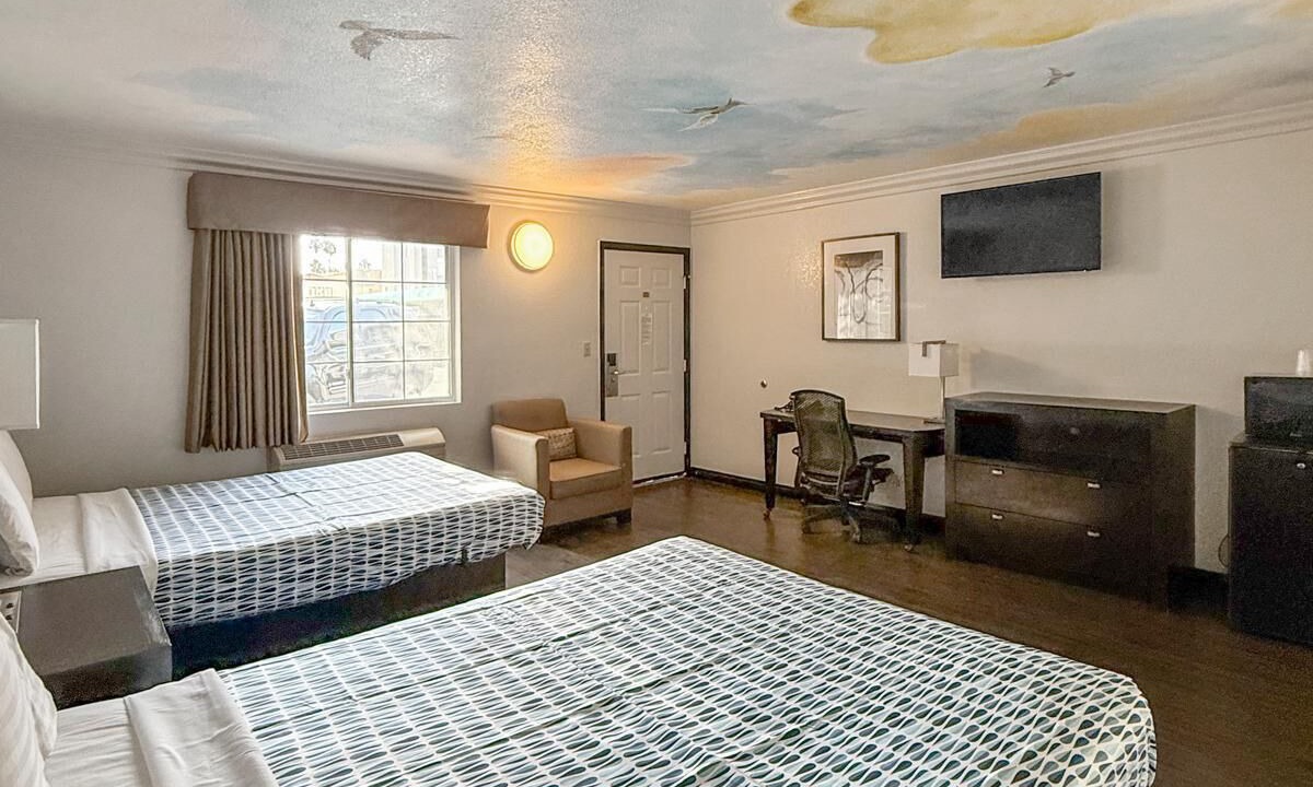 Photo of Bedroom in Southeast Anaheim