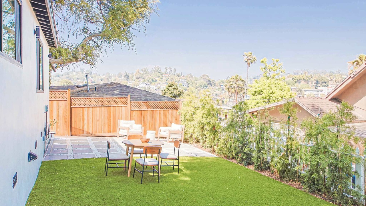 Photo of Outdoor in Elysian Heights