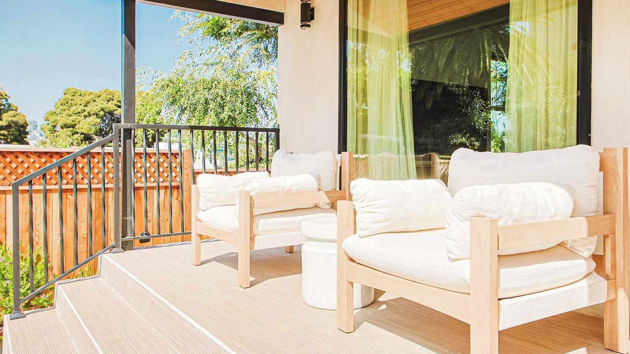 Photo of Outdoor in Elysian Heights