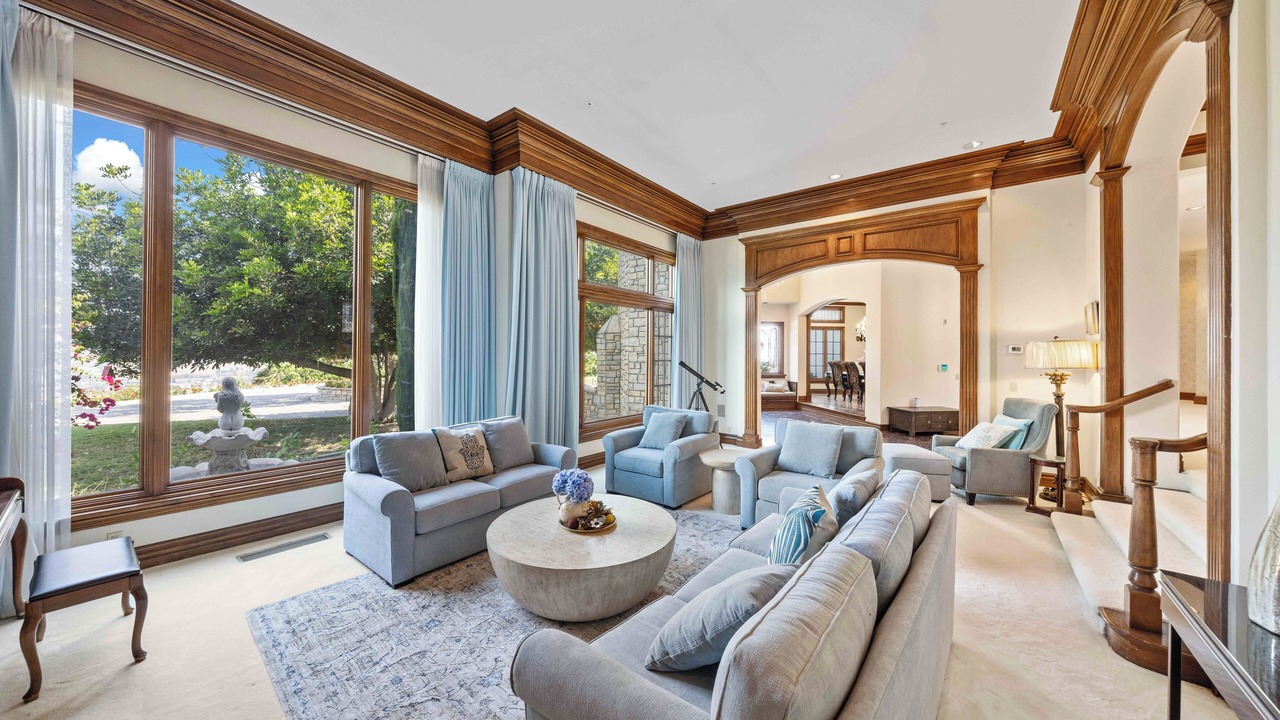 Photo of Livingroom in Laguna Niguel