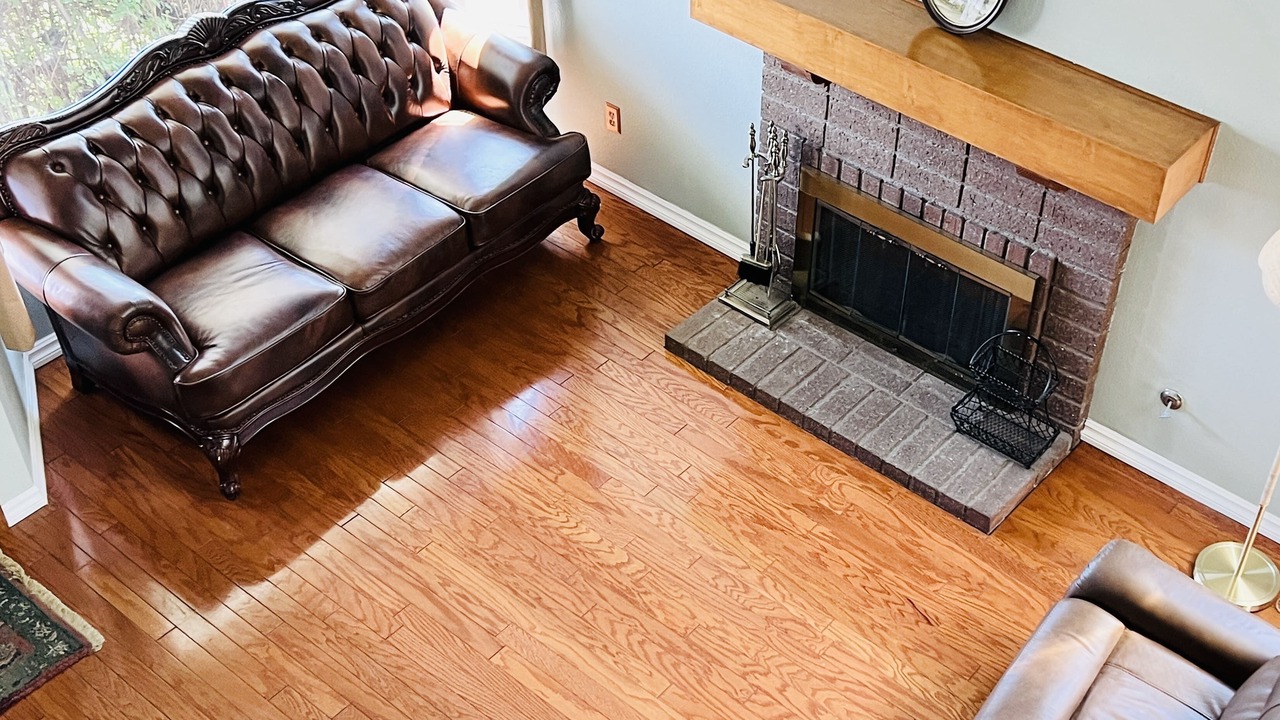 Photo of Livingroom in Westmont