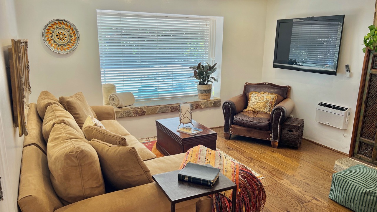 Photo of Livingroom in Silverado