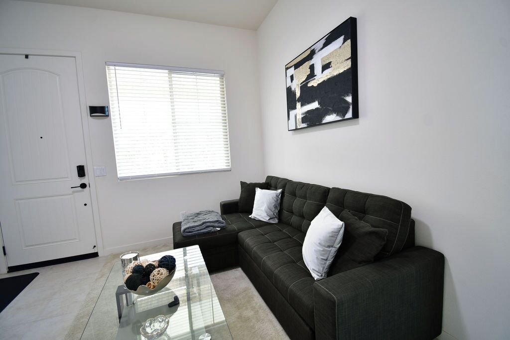 Photo of Livingroom in Ontario