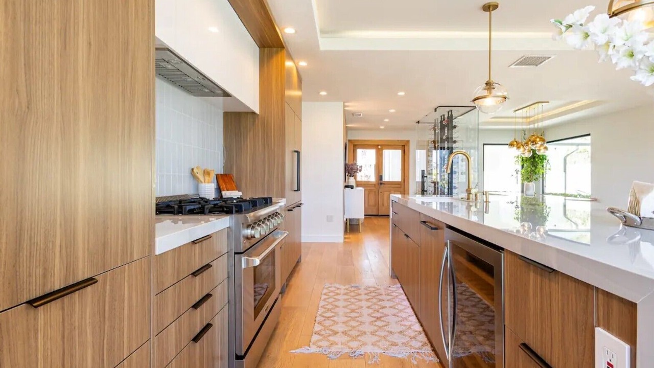 Photo of Kitchen in Tarzana