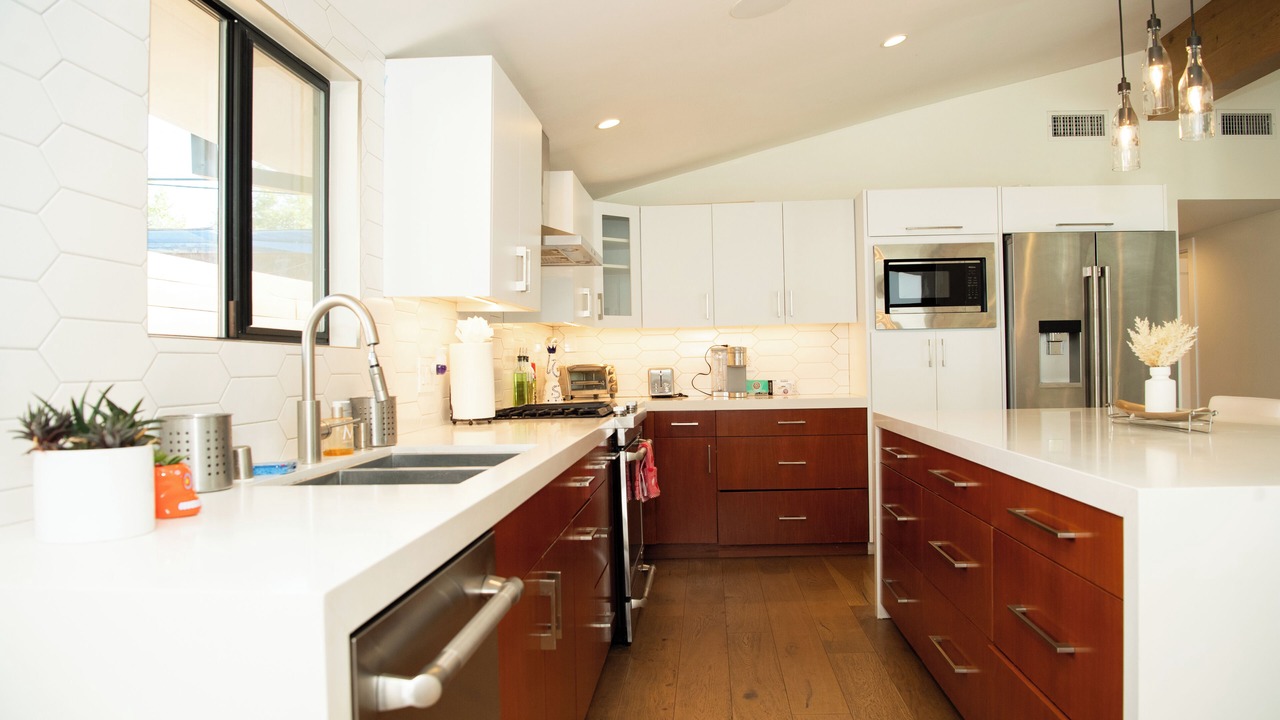 Photo of Kitchen in Woodland Hills
