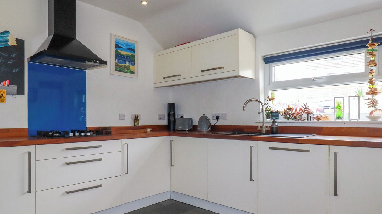 Photo of Kitchen in Porth