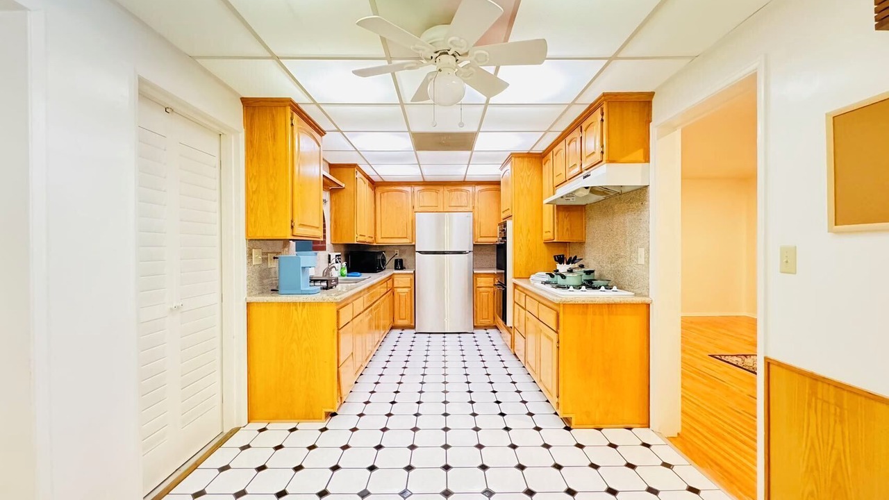 Photo of Kitchen in Monterey Park