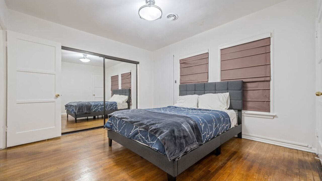 Photo of Bedroom in Rampart Village