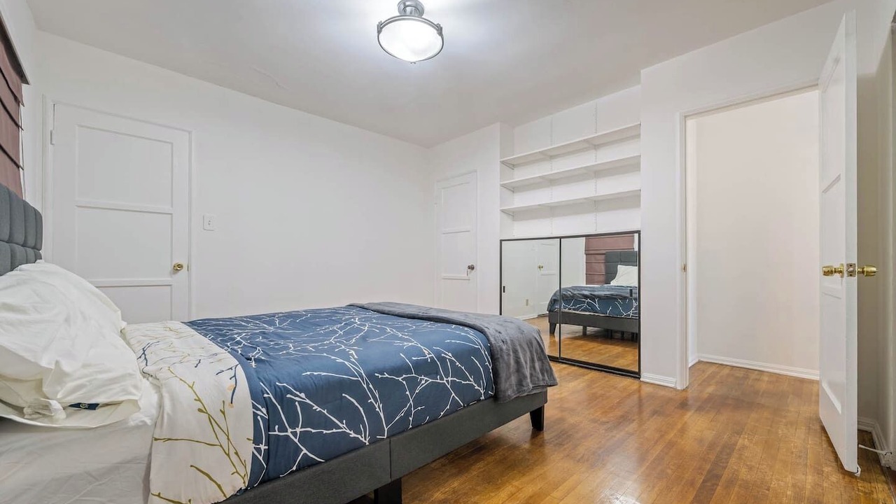 Photo of Bedroom in Rampart Village
