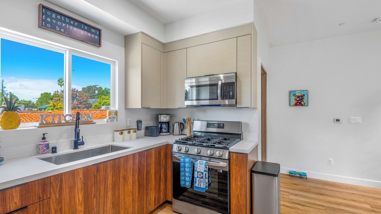 Photo of Kitchen in Sherman Oaks