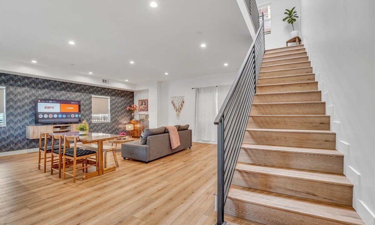Photo of Bedroom in Sherman Oaks