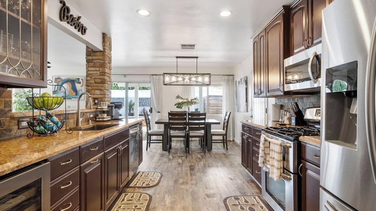 Photo of Kitchen in The Plaza