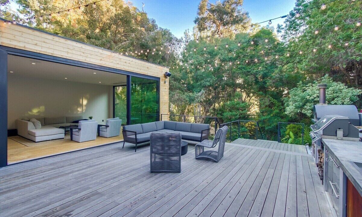 Photo of Outdoor in Fire Mountain