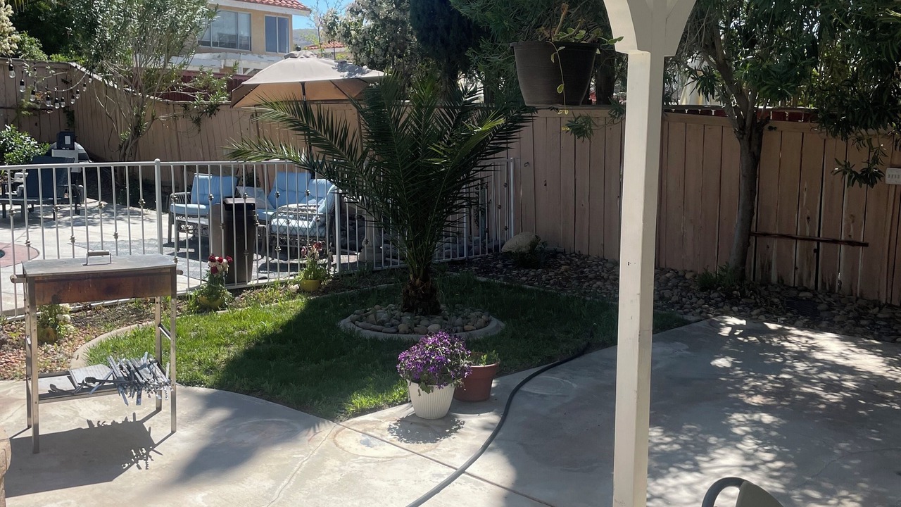 Photo of Patio Balcony in Palmdale