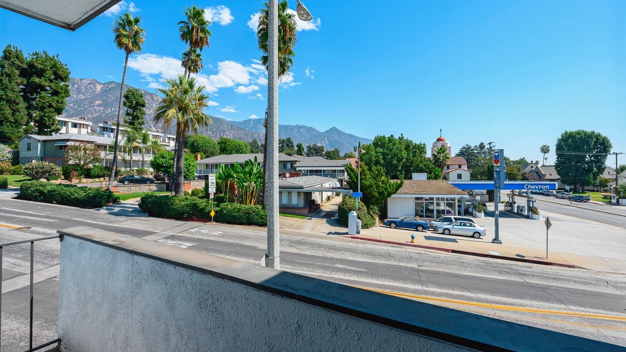 Photo of Others in Altadena