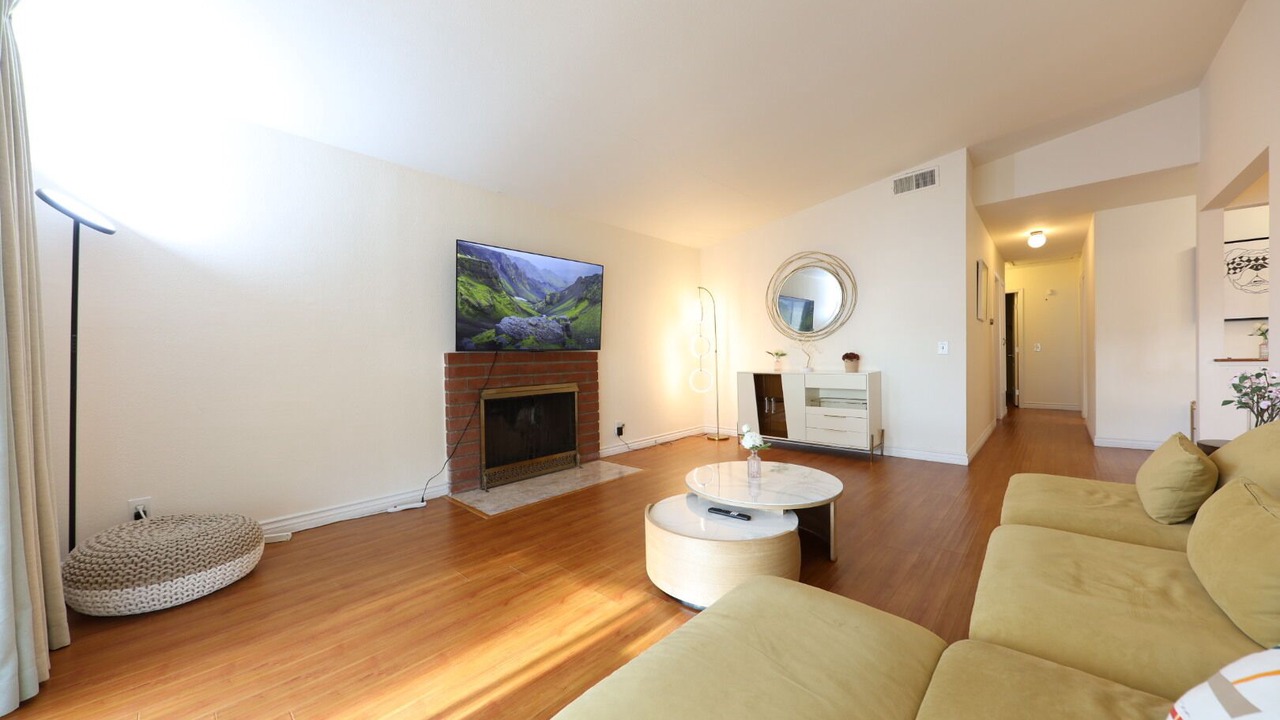 Photo of Livingroom in Rowland Heights