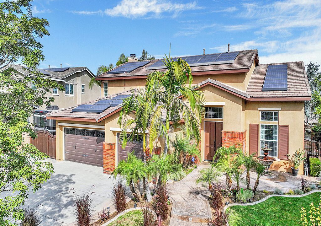 Photo of Outdoor in Corona