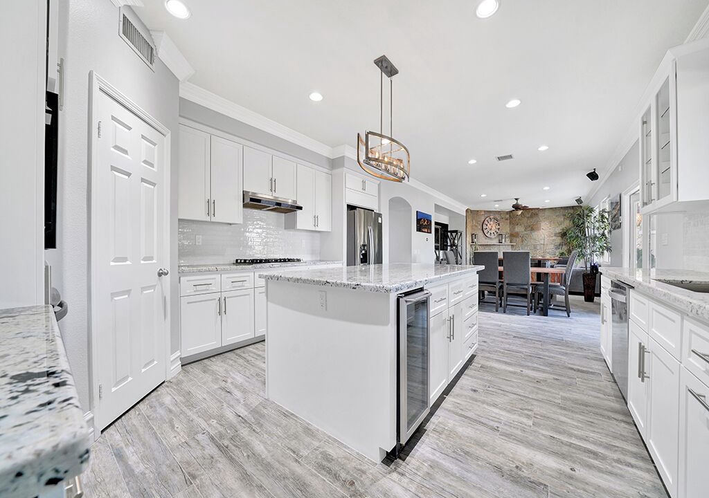 Photo of Kitchen in Corona