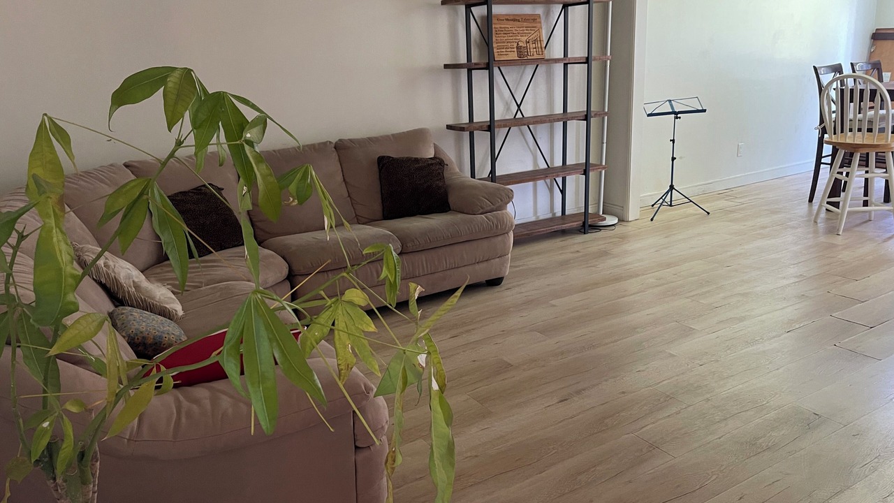 Photo of Livingroom in Crescenta Highlands