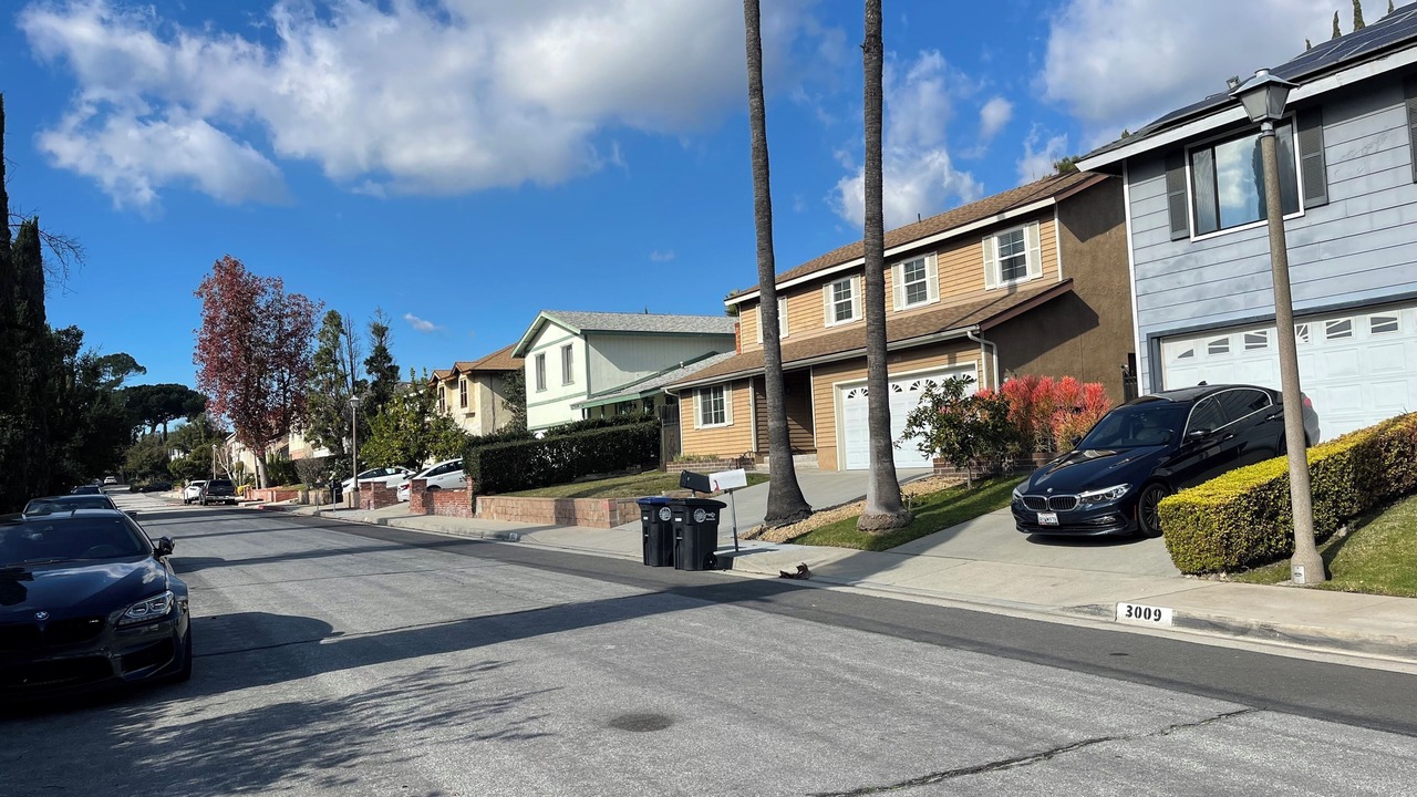 Photo of Others in Crescenta Highlands