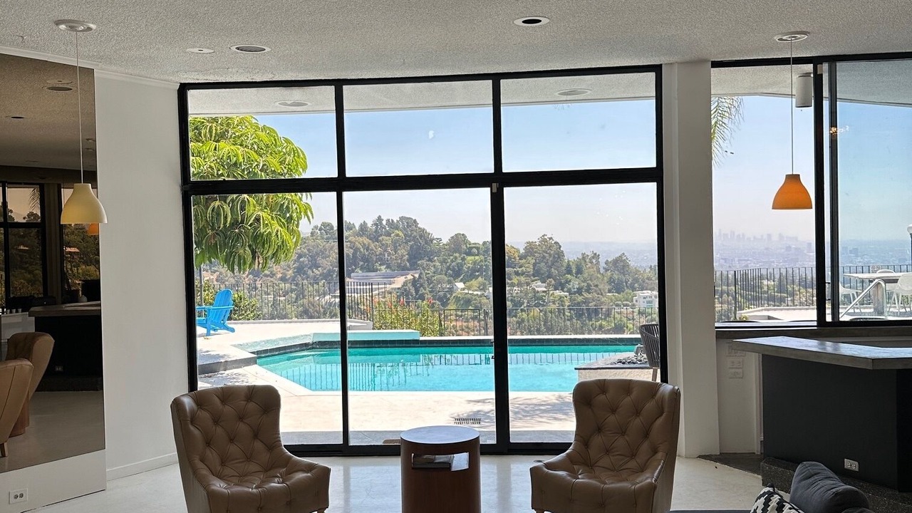 Photo of Others in Bel Air
