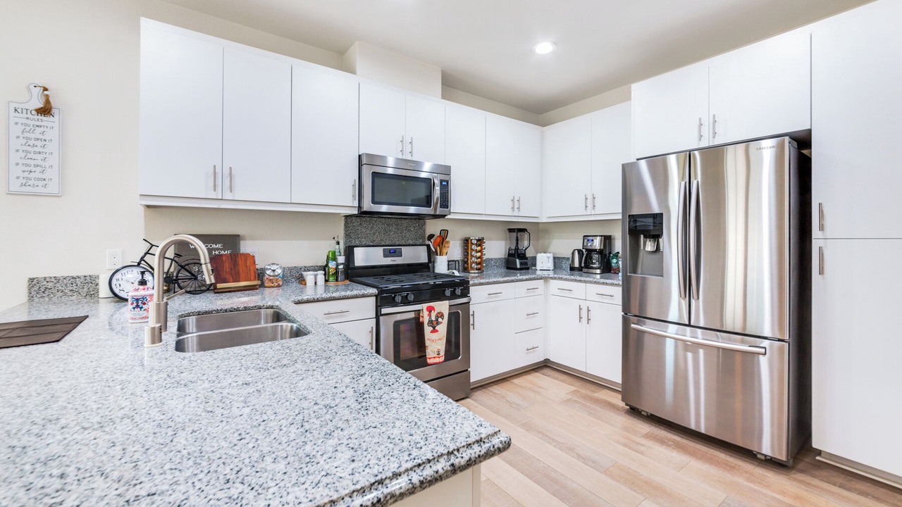Photo of Kitchen in Anaheim Colony Historic District