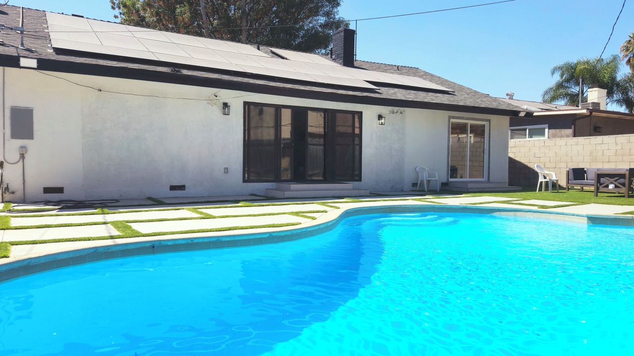 Photo of Outdoor in Northridge
