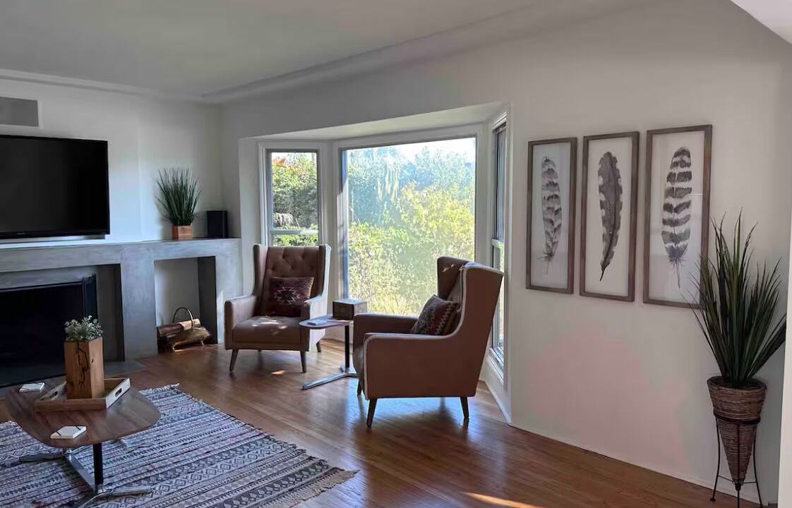 Photo of Livingroom in Playa Del Rey