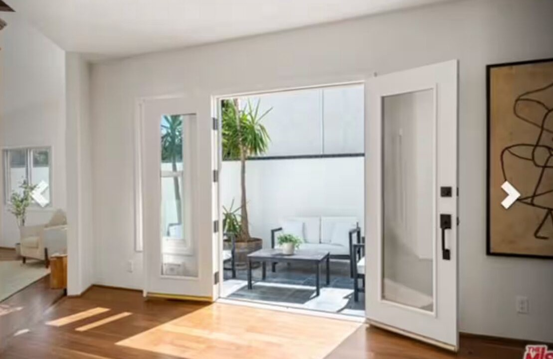Photo of Livingroom in Playa Del Rey