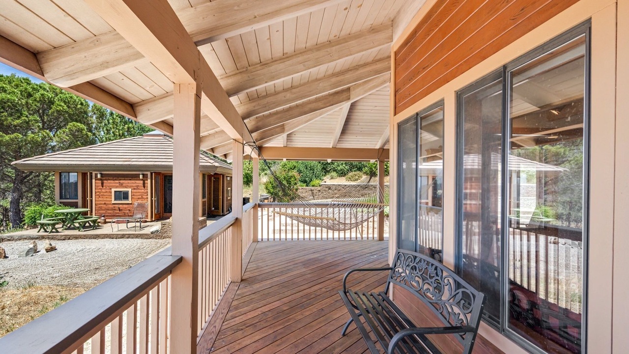 Photo of Outdoor in Groveland
