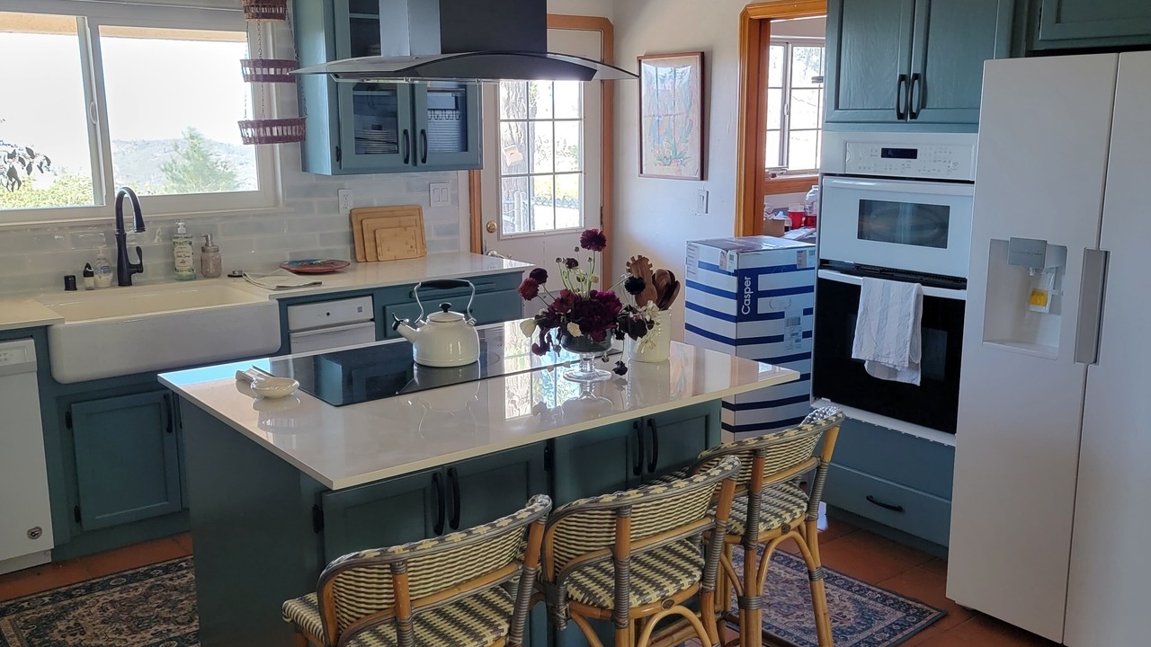 Photo of Kitchen in Lake Hughes