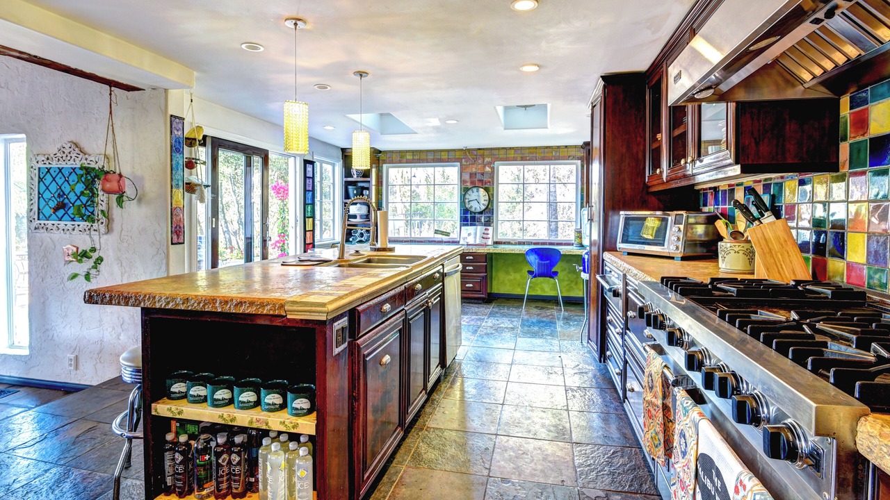 Photo of Kitchen in Calabasas