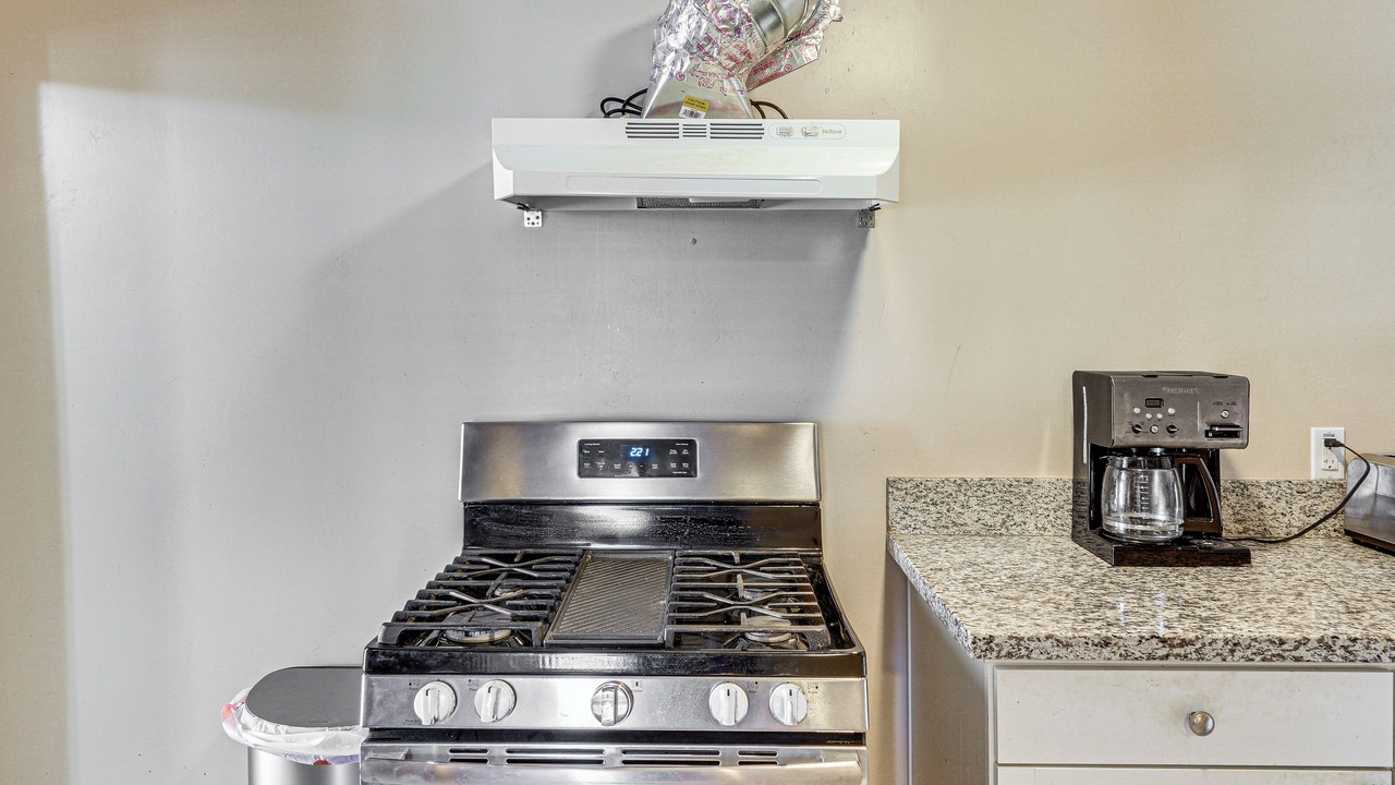 Photo of Kitchen in Oildale