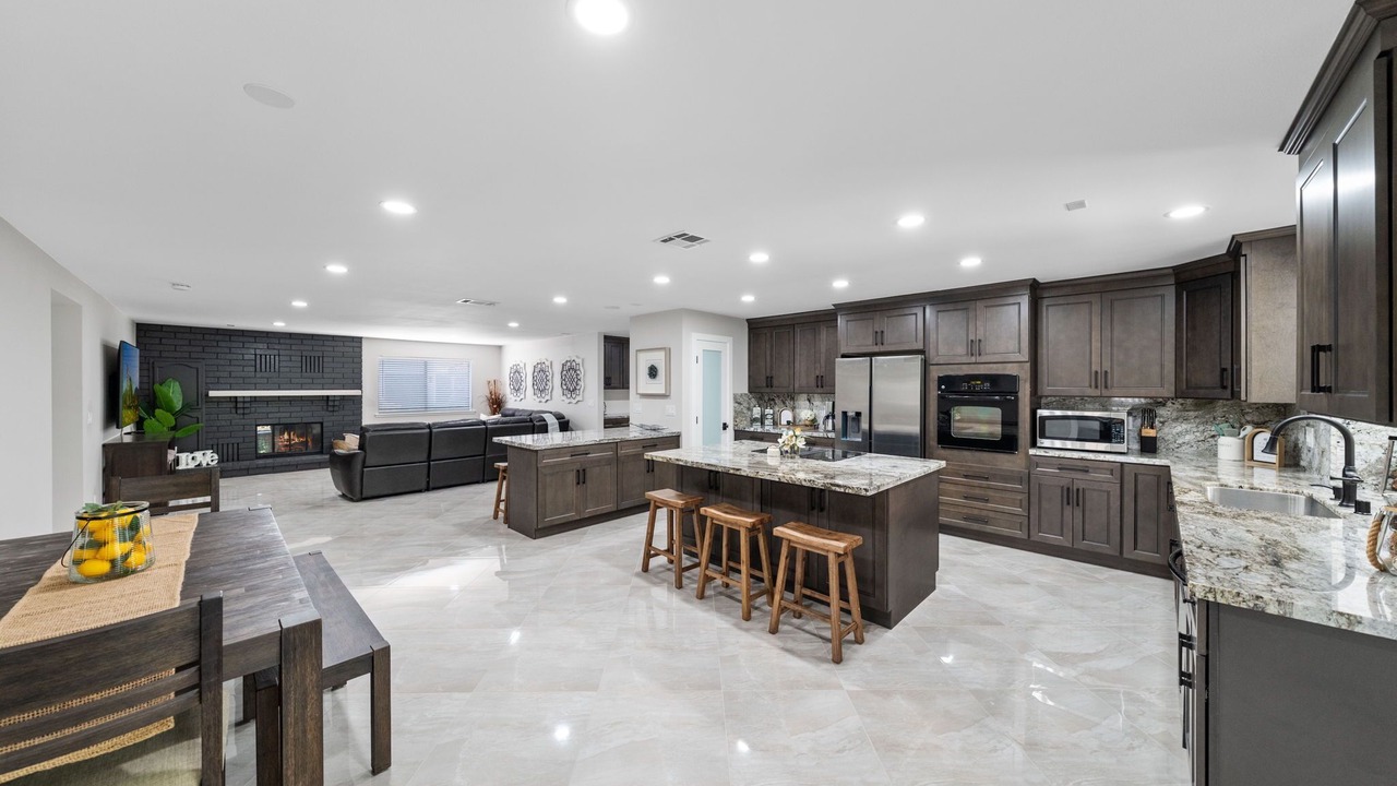 Photo of Kitchen in Canyon Lake